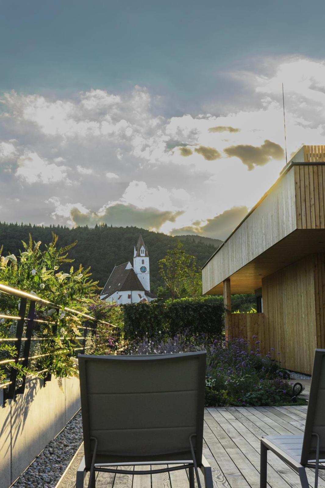 Weinhaus Nigl - Hotel, Restaurant Und Spa 센프텐베르그 외부 사진